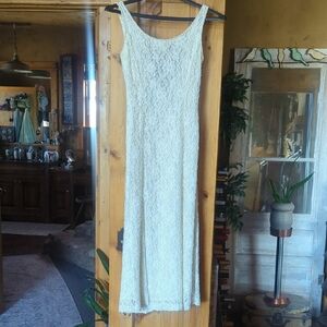 Elegant Cream Lace Dress